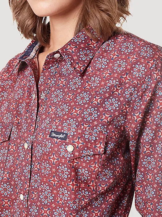 Women's Wrangler Retro Medal Red Snap Shirt